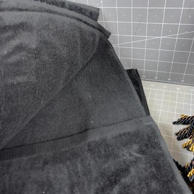 TOWELS: Black & Brown 100% Cotton 