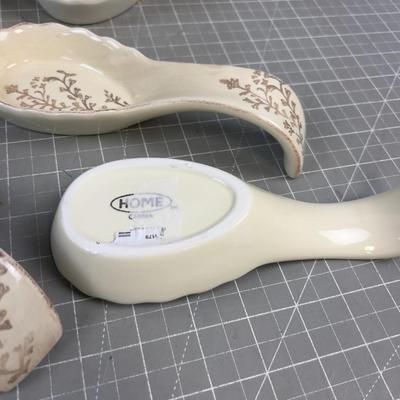 8 Spoon Rests All Off White with Brown Leaf Design 