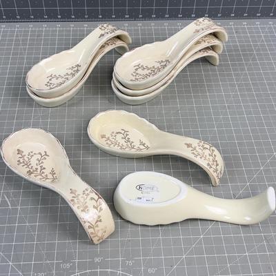 8 Spoon Rests All Off White with Brown Leaf Design 