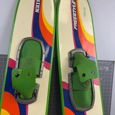 Vintage OBRIEN Trick Water Skis