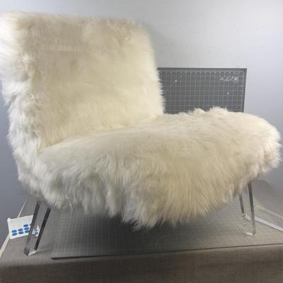 Fuzzy Chair that needs a Leg REPAIR