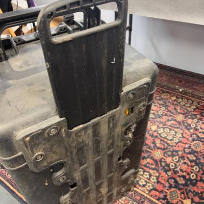 Pelican 1660 Rolling Case