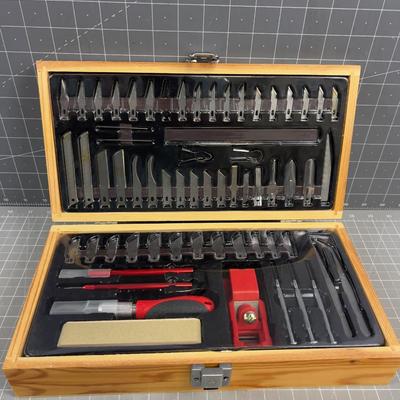 Master Grip Carving Set  