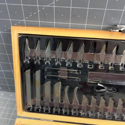 Master Grip Carving Set  