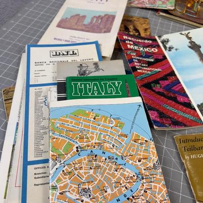 Vintage Travel Brochures 