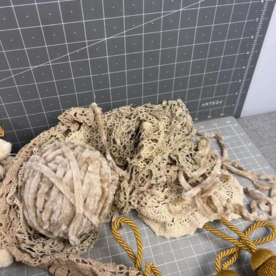 Misc. Notions Sewing Craft Items 