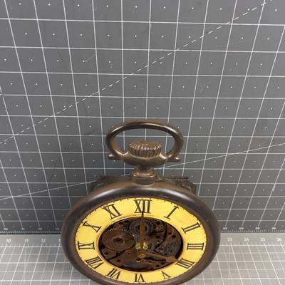 Resing Old Timey Wall Clock 