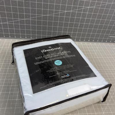 Beautyrest New Queen Sheet set