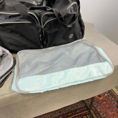 Duffle Bag w/ Mesh Bags 