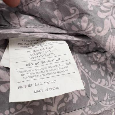 100" by 95"  quilt set 