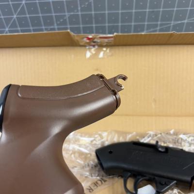 Crossman BB Gun New but Broken Stock