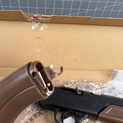 Crossman BB Gun New but Broken Stock