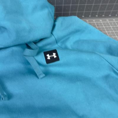 Under Armor Hoodie, Like New  With NO TAGS, 