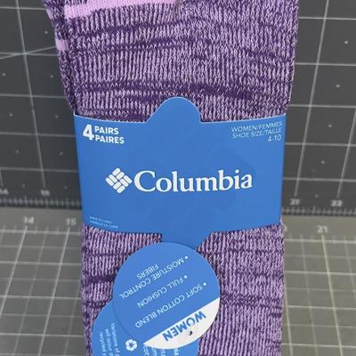 Columbia Women's Purple SOCKS New