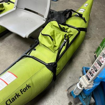 Clark Fork 8" Pontoon Boat
