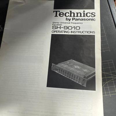 Technics Equalizer, Yamaha Subwoofer and 4 Bose Speakers