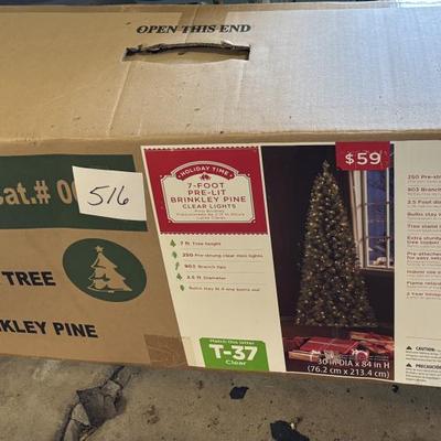 7’ Christmas Tree