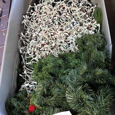 Christmas Light and Garland Tote