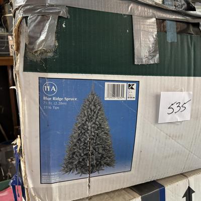7.5’ Christmas Tree