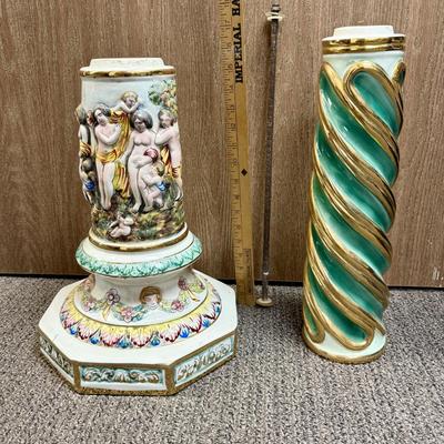 Sale Photo Thumbnail #48: Made in Italy. 2 pieces, both in good condition. Missing the pedestal cap piece, all 3 parts would be secured with the included threaded bolt.