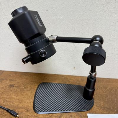 Sale Photo Thumbnail #232: UHM350-11 "Tabletop Digital Microscope with Variable Working Distance and 11" Articulating Arm". This piece also has two LED lighting rings. Tested, appears to be in good working condition.  Looks like it was used very little.