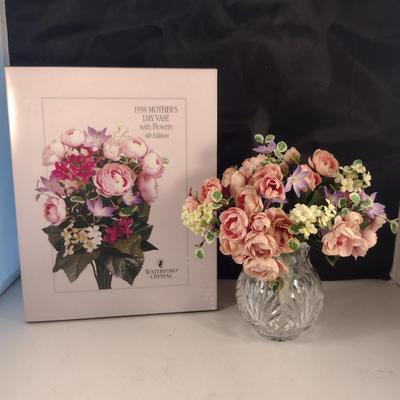 Waterford Crystal 1998 Mother's Day Vase with Flowers