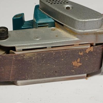 Makita Model 9924DB Heavy-Duty Belt Sander – 3"x24", w/ Dust Bag & Extra Belt