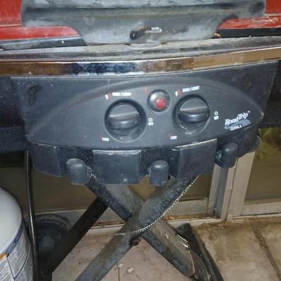 Coleman RoadTrip Portable Propane Grill with Full Blue Rhino Tank