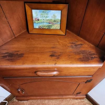 Corner Cabinet Hutch 27" x13"x 64"