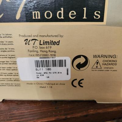 2 BMW Diecast Cars UT Model M3 ,Welly X5 1:18