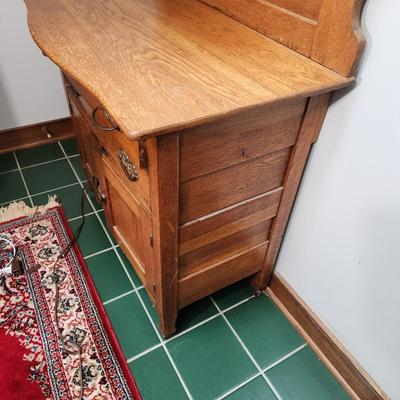 Antique Victorion Style Washstand Dry Sink w Towel Rack