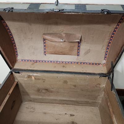 Antique Steamer Dome Top Trunk S.S. Trave Ship