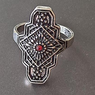 Fashion Ring