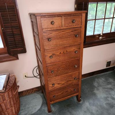 Vintage Solid Oak Narrow 2 over 5 Chest of Drawers 22x19x51