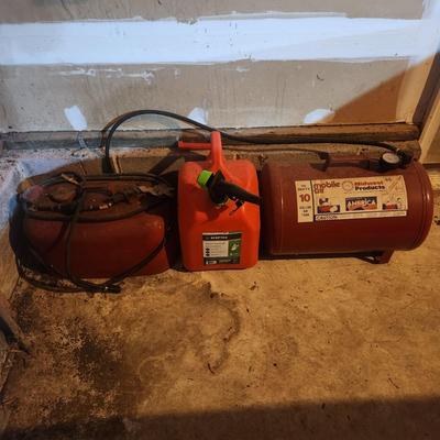 2 Gas Tanks & 10 Gallon Mobile Air Tank