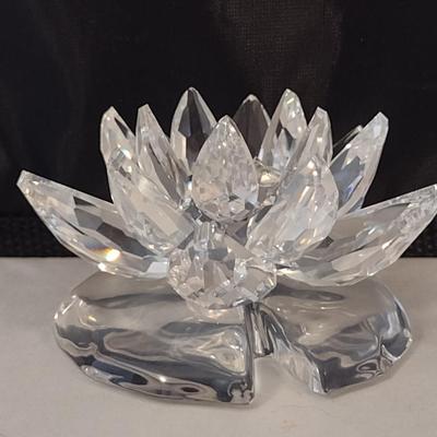 Swarovski Austrian Crystal Large Waterlily Figurine
