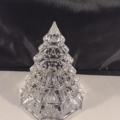 Waterford German Crystal Medium Christmas Tree Figurine- Approx 4 1/2" Tall