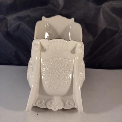 Vintage Lenox USA Porcelain 'The Winter Bouquet Sleigh'
