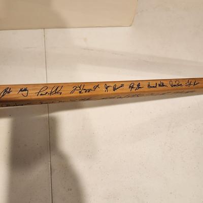 1978 Washington Capitals Signed Hockey Stick Victoriaville Promo Eastern Airlines, Grand Union , W. Bell Co.
