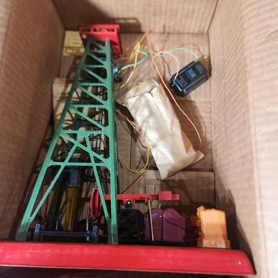 Lionel Trains Oil Derrick & Pumper No. 455 w Box