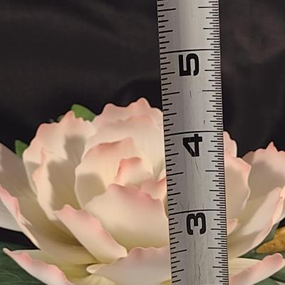 Andrea by Sadek Pale Pink Peony Porcelain Figurine- Approx 4 1/2" Tall, 7 1/4" Wide