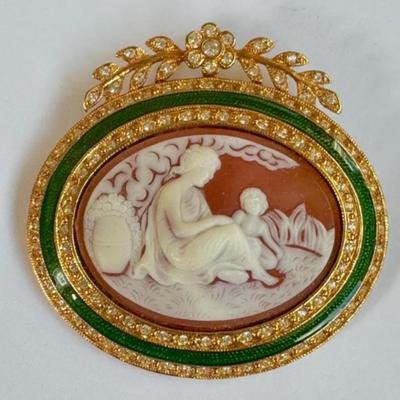 Joan Rivers Cameo Brooch