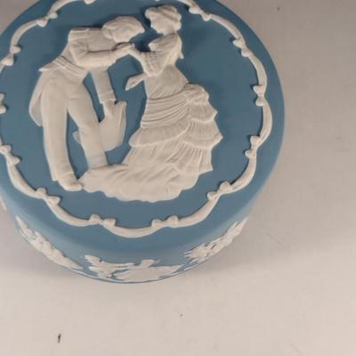 Vintage H.M.S. Pinafore Centennial Music Box by Franklin Porcelain