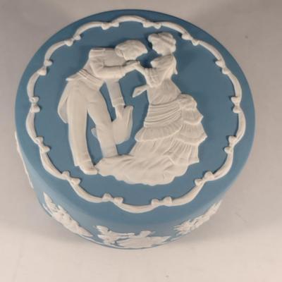 Vintage H.M.S. Pinafore Centennial Music Box by Franklin Porcelain