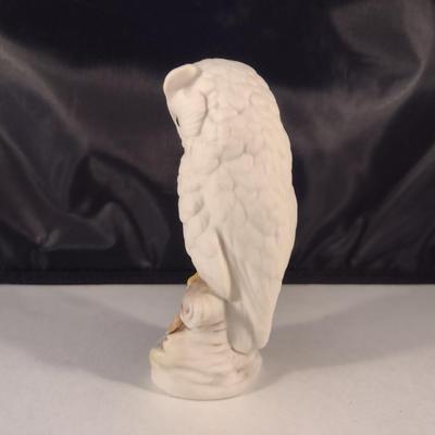 Cybis Porcelain Baby Snowy Owl on Branch Figurine- Approx 4 3/4" Tall