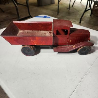 Presed Steel Dump Truck