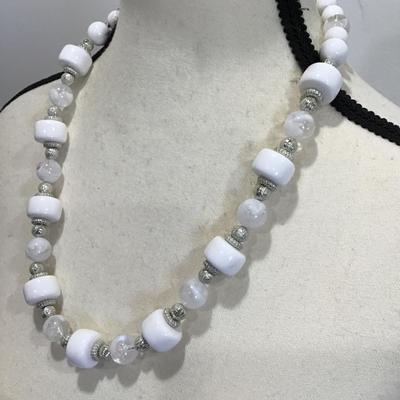 White Beaded Fashion Necklace
