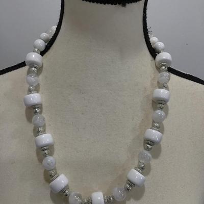 White Beaded Fashion Necklace