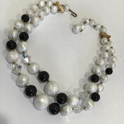 Vintage Gorgeous Collar Crystal AndFaux Bead Necklace