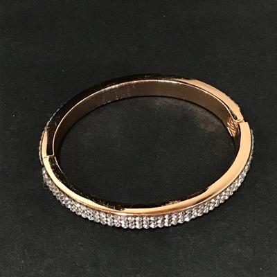 Gorgeous rose, gold, toned, rhinestone, hinged bracelet